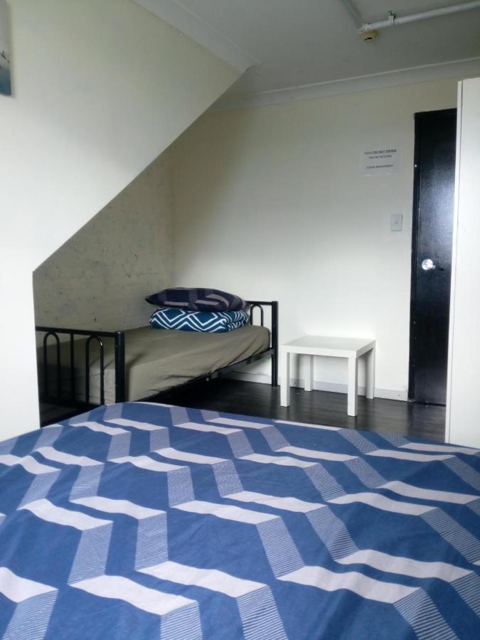 Clover Free Car Parking Hostel Hostel ซิดนีย์ ภายนอก รูปภาพ