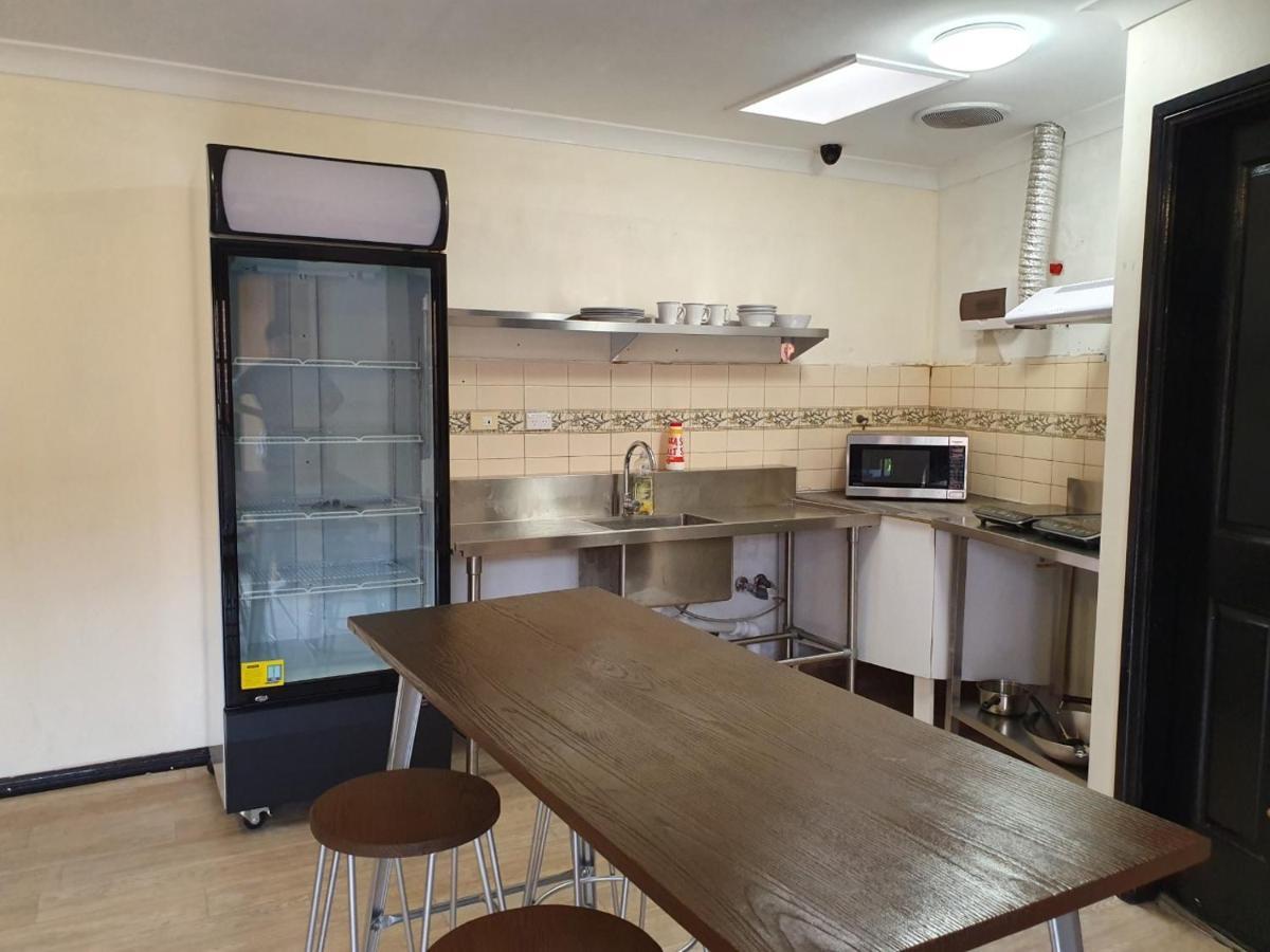 Clover Free Car Parking Hostel Hostel ซิดนีย์ ภายนอก รูปภาพ